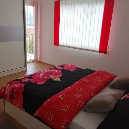 Cosy Apartment Road A6 Fužine Eksteriør billede