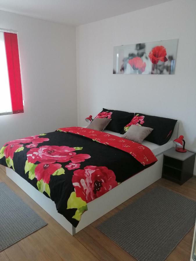 Cosy Apartment Road A6 Fužine Eksteriør billede